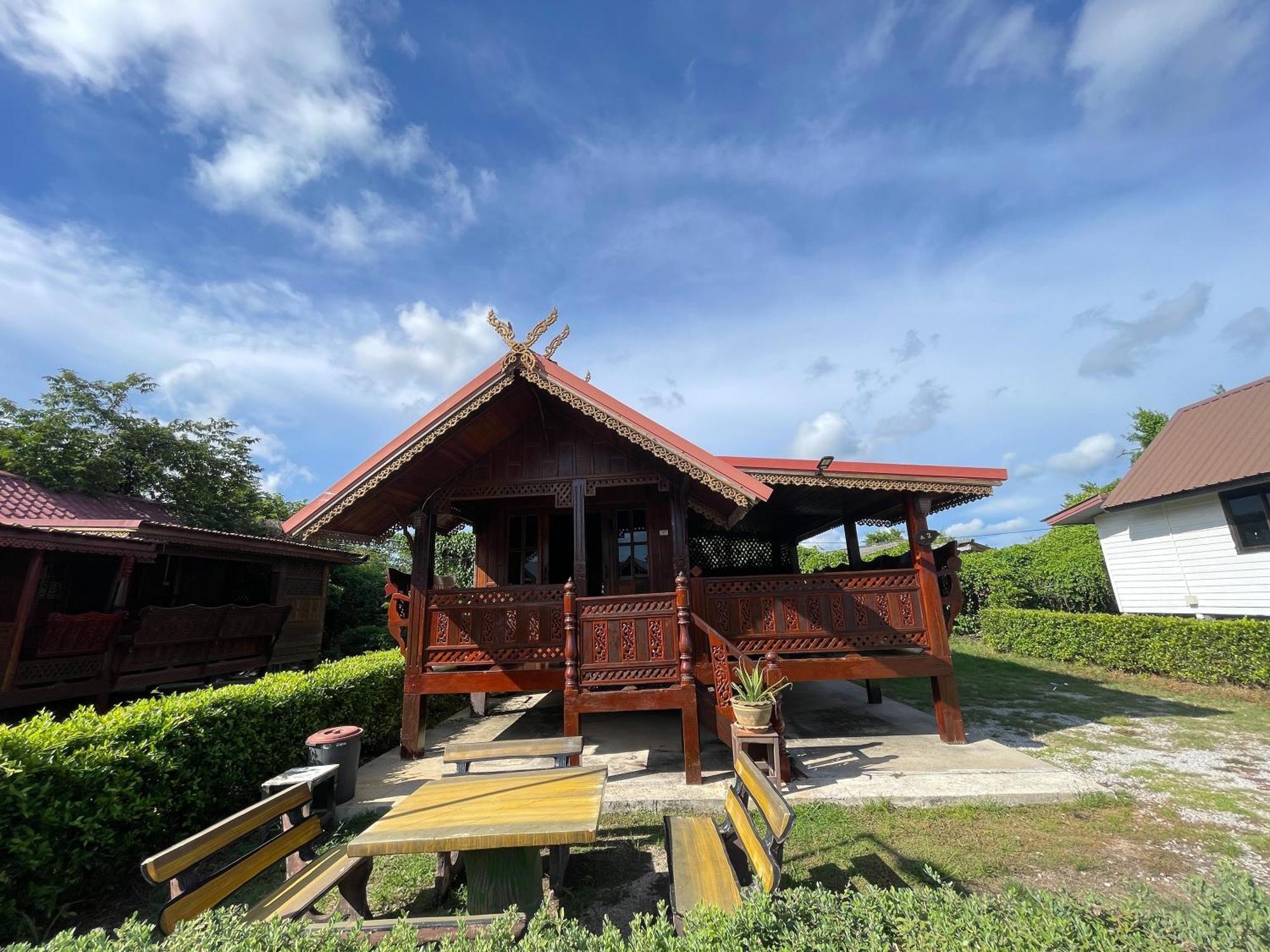 Oh Taley Resort ラヨーン エクステリア 写真