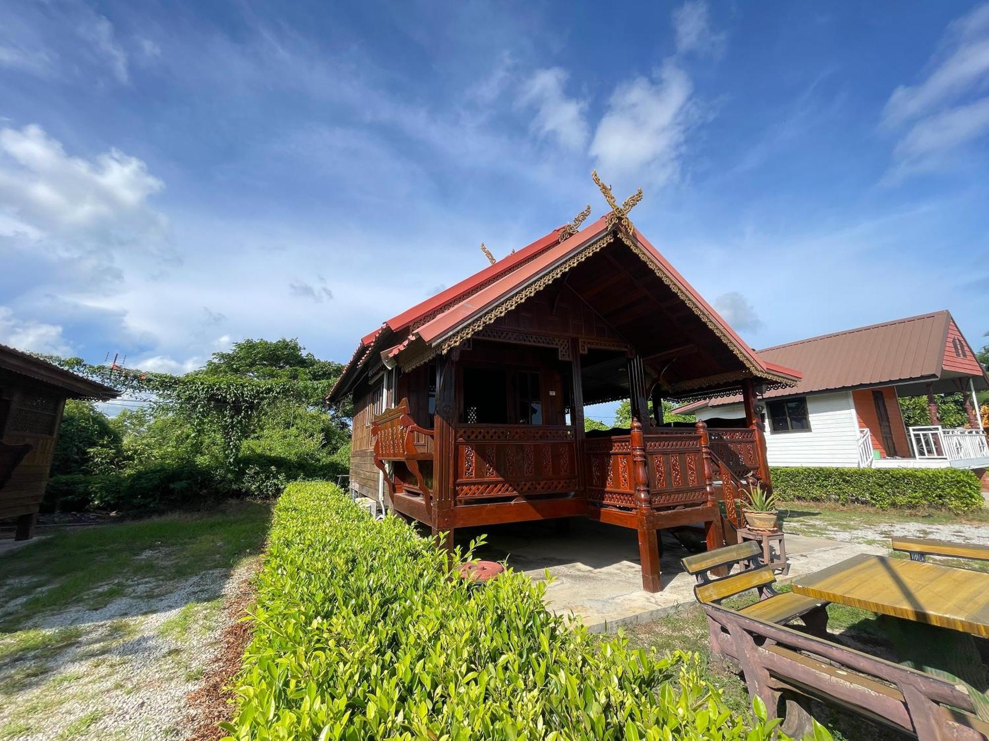 Oh Taley Resort ラヨーン エクステリア 写真